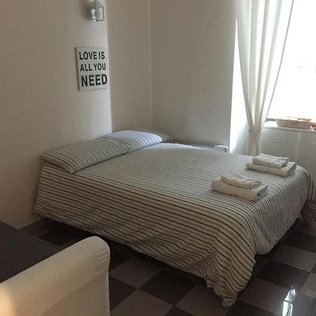 Bed2Go Bed & Breakfast ตูริน ห้อง รูปภาพ