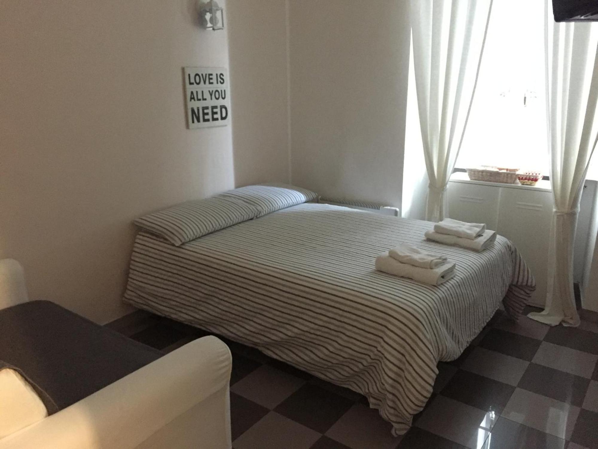 Bed2Go Bed & Breakfast ตูริน ห้อง รูปภาพ